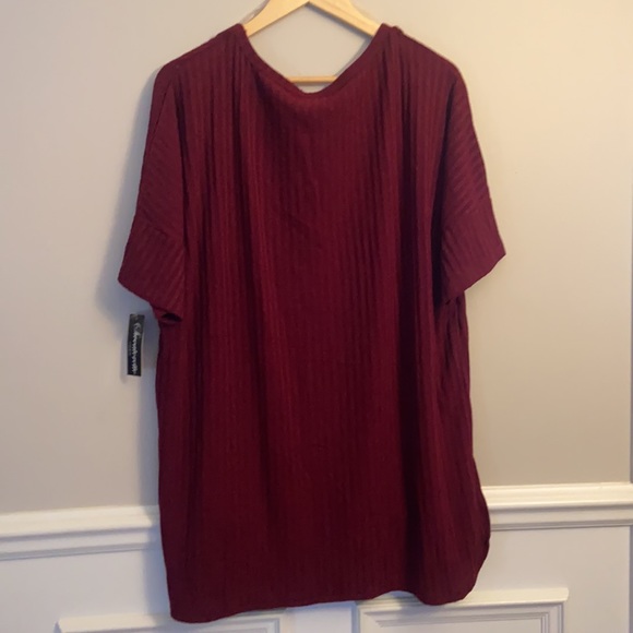 T-shirt - Picture 2 of 6